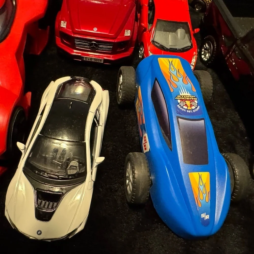 Race & Sports Car Lot!! Hot item! 10 race and sports cars for every kid.